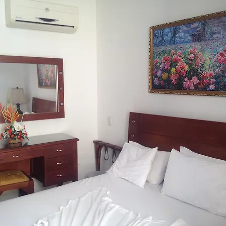 Hotel Sol Del Mar